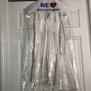 White BCBG MAXAZRIA Dress